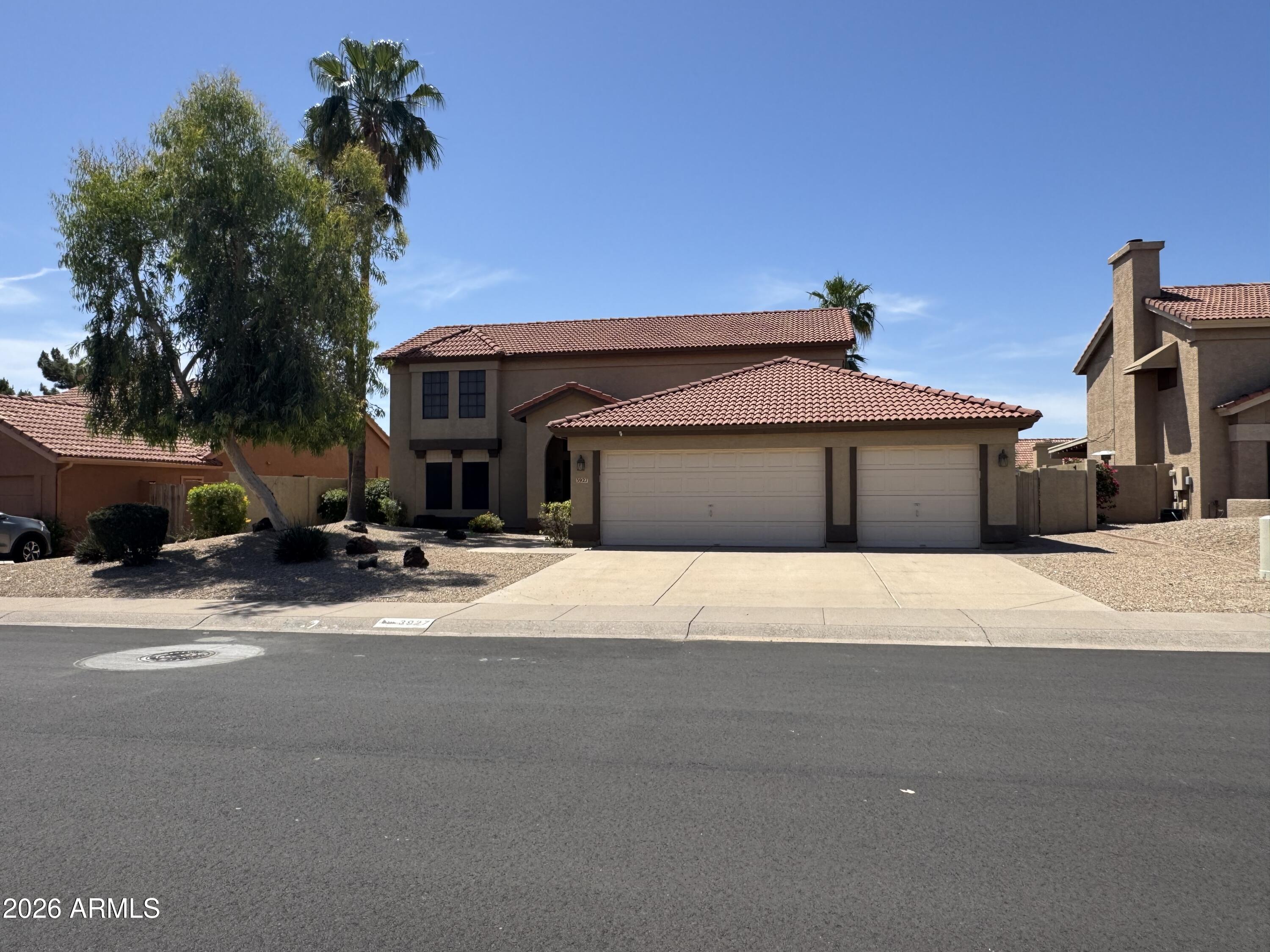 3927 E LAVENDER Lane