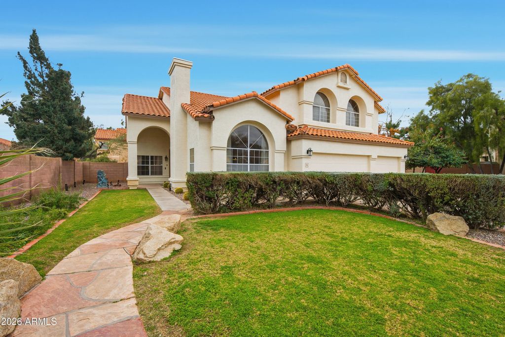 Photo of 731 W Meseto Circle, Mesa, AZ 85210 (MLS # 6972346)