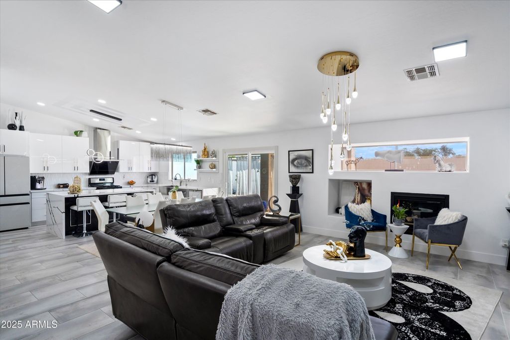 Photo of 10505 W Wilshire Drive, Avondale, AZ 85392 (MLS # 6918208)