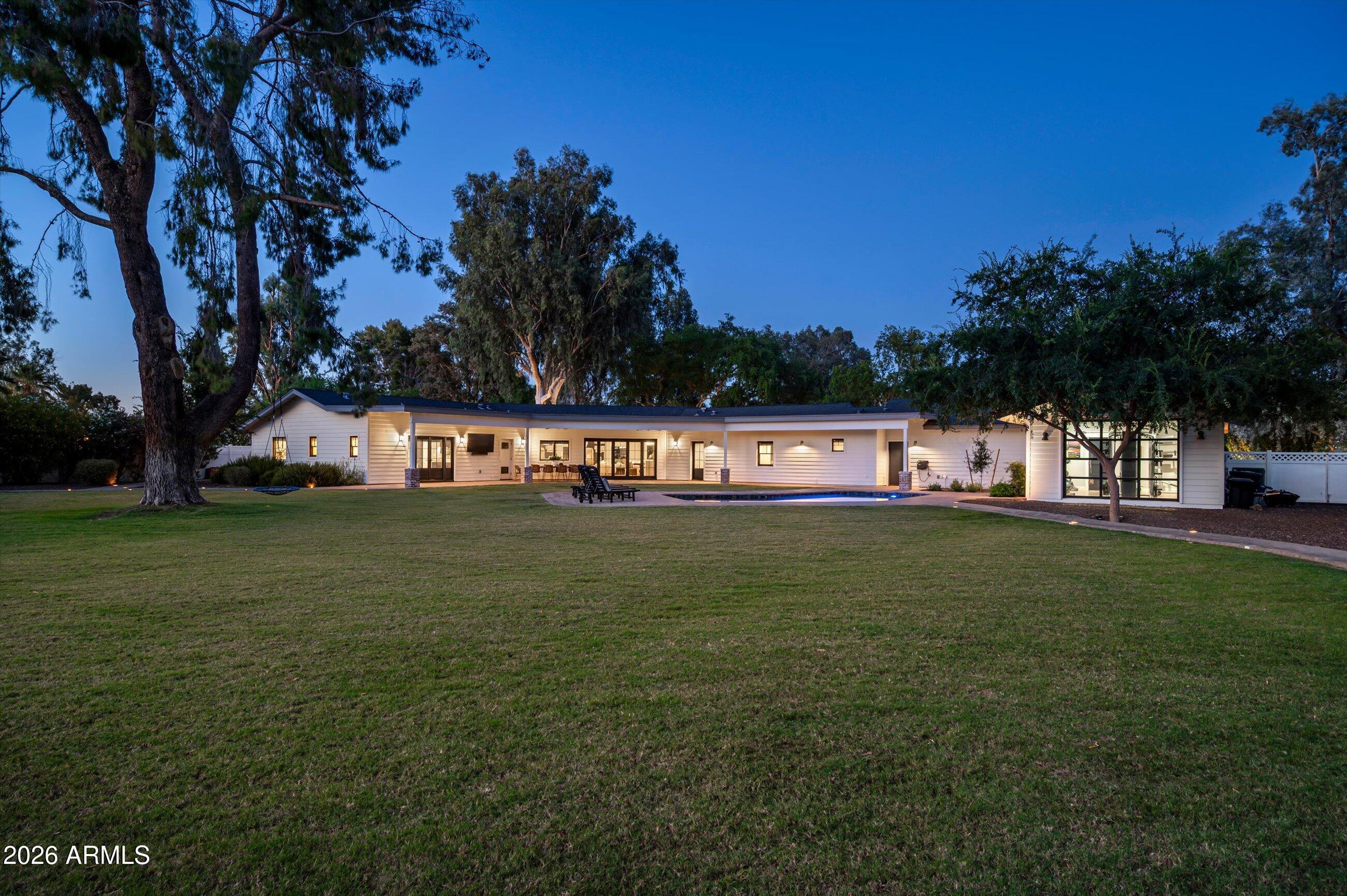 PARADISE VALLEY FARMS - Residential