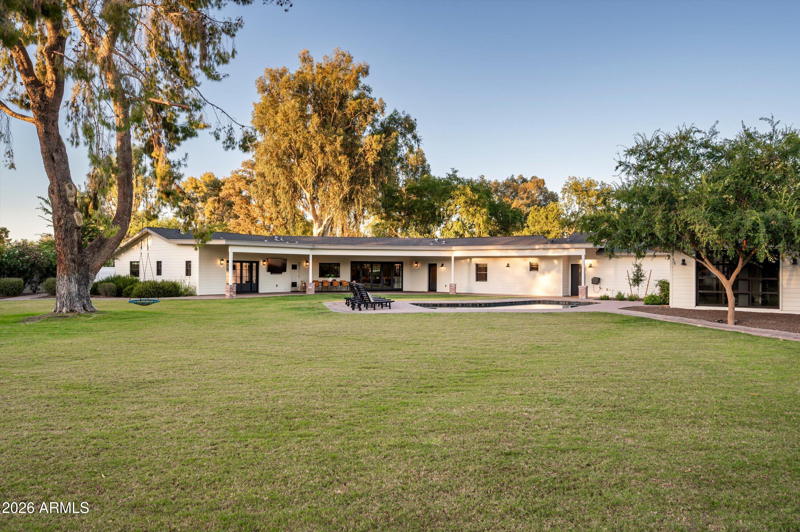 PARADISE VALLEY FARMS - Residential