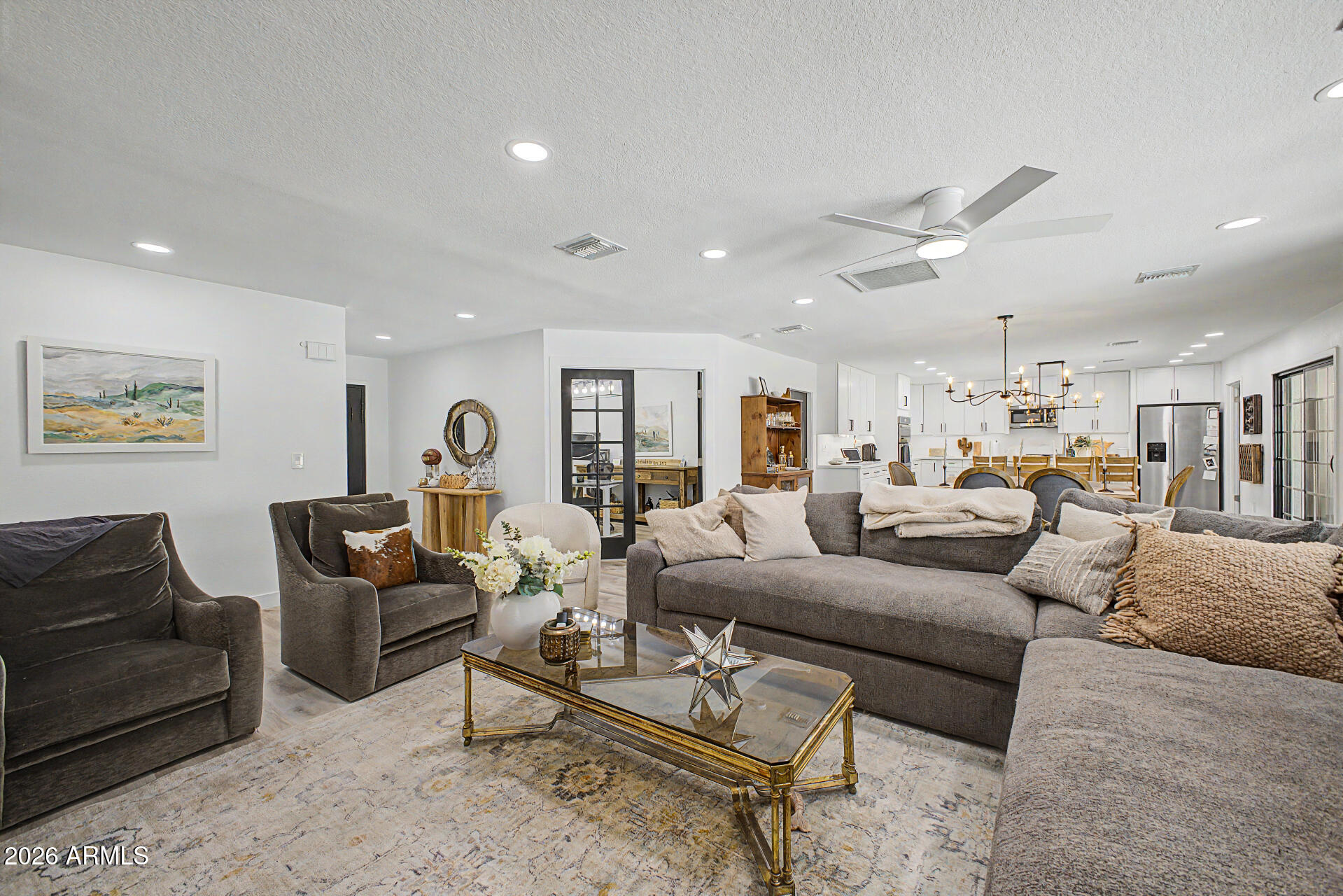 5140 E POINSETTIA Drive
