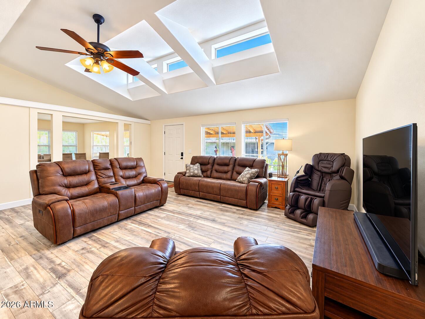3901 E PINNACLE PEAK Road 384