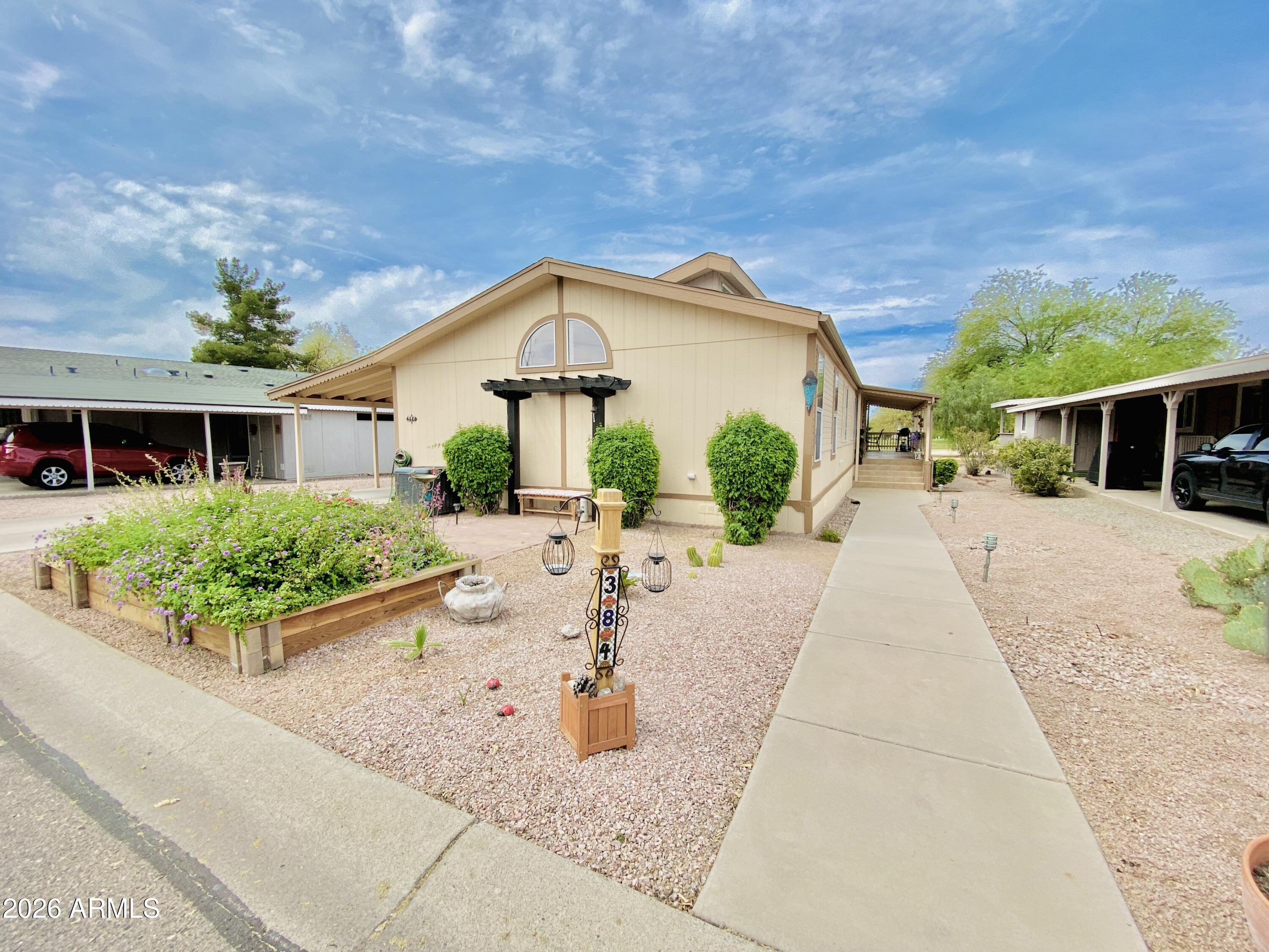 3901 E PINNACLE PEAK Road 384