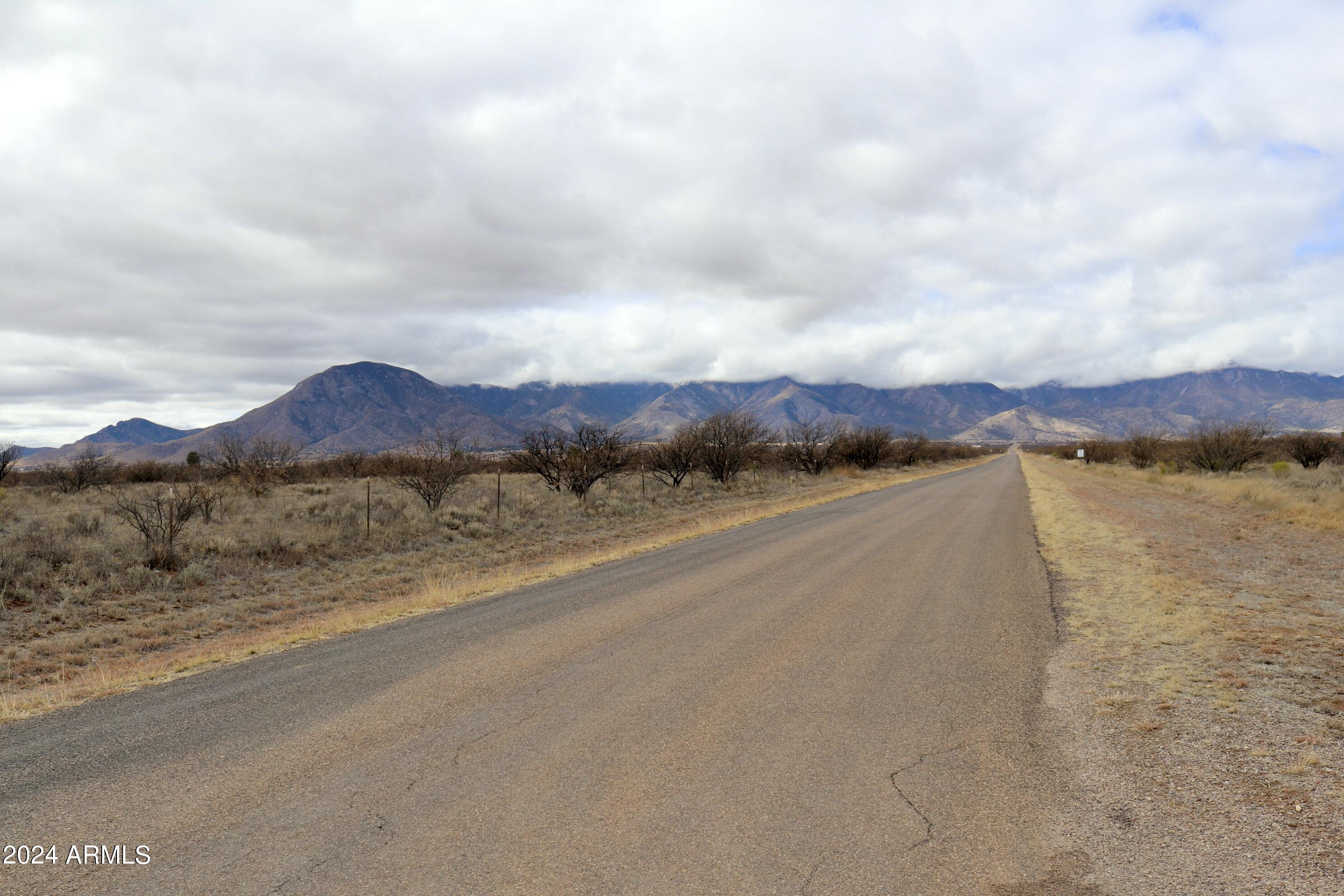 TBD E 3 Canyons Road -