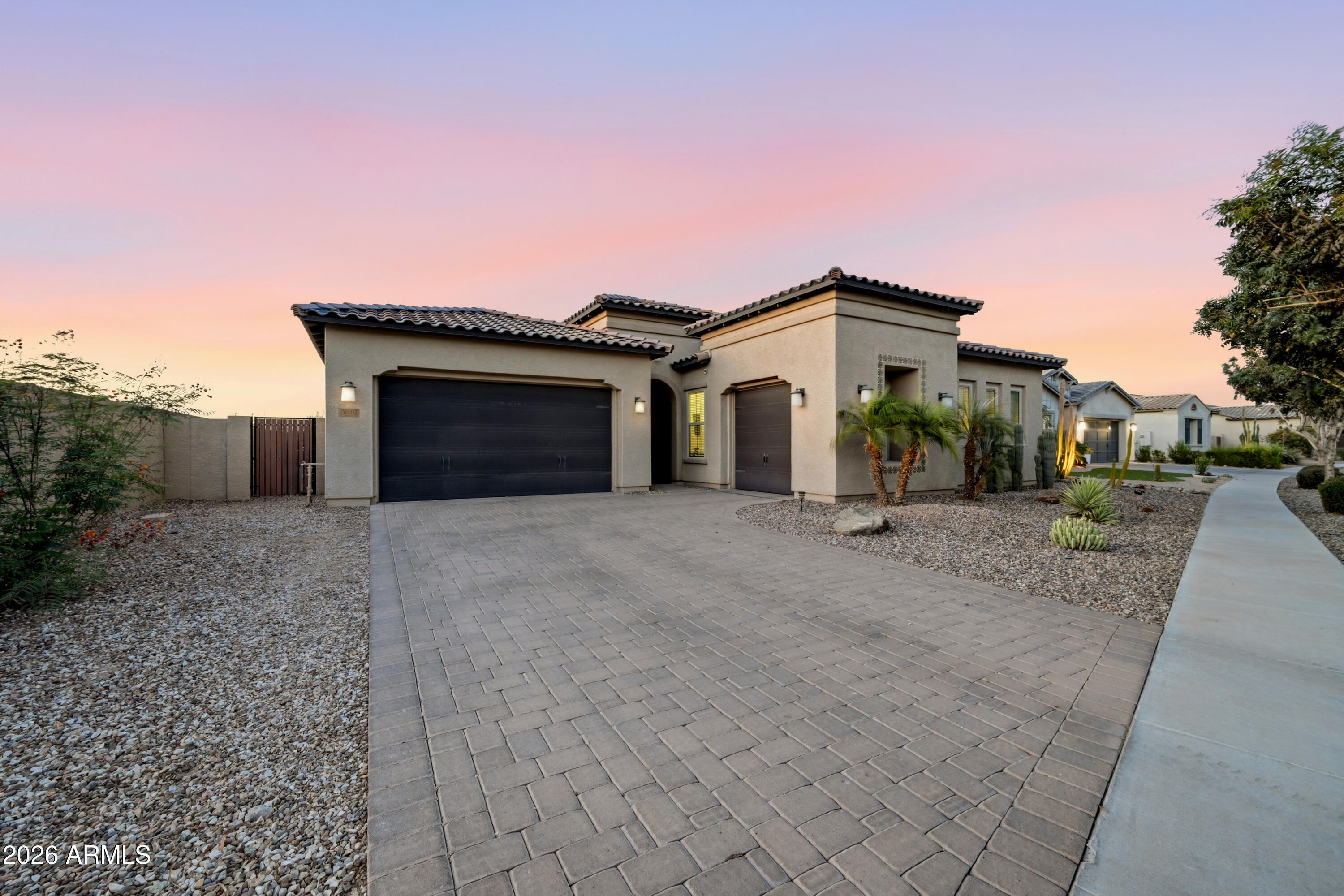 3010 E Desert Lane