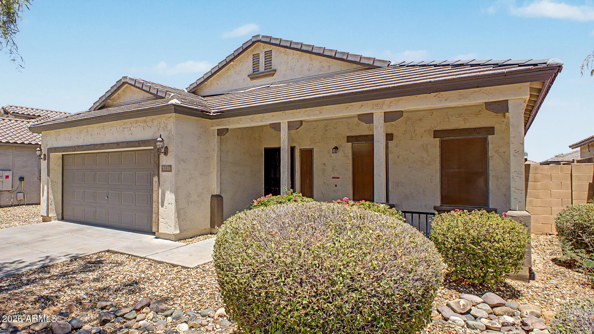 5818 W PEDRO Lane