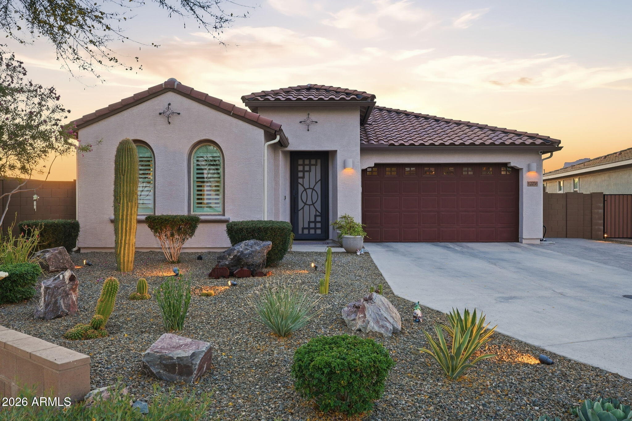 PERALTA CANYON - Residential