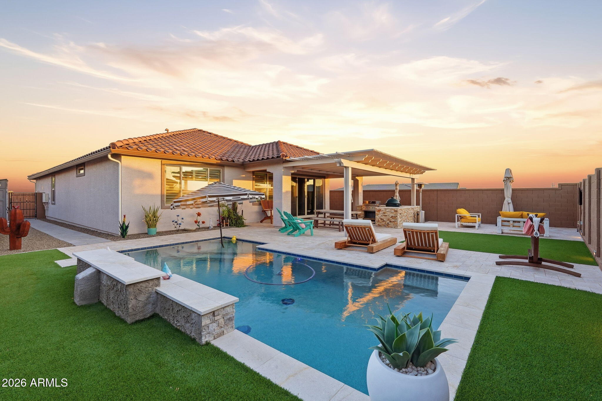 PERALTA CANYON - Residential
