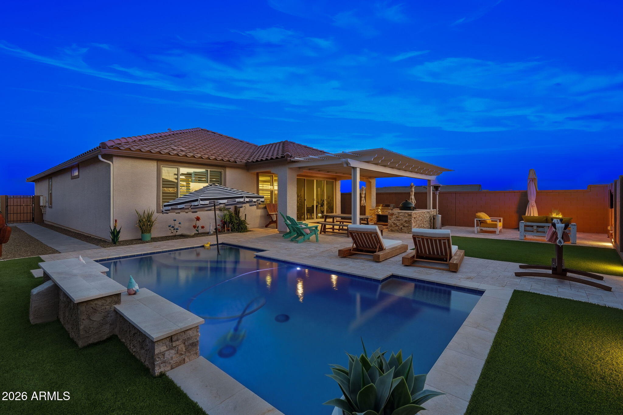 PERALTA CANYON - Residential