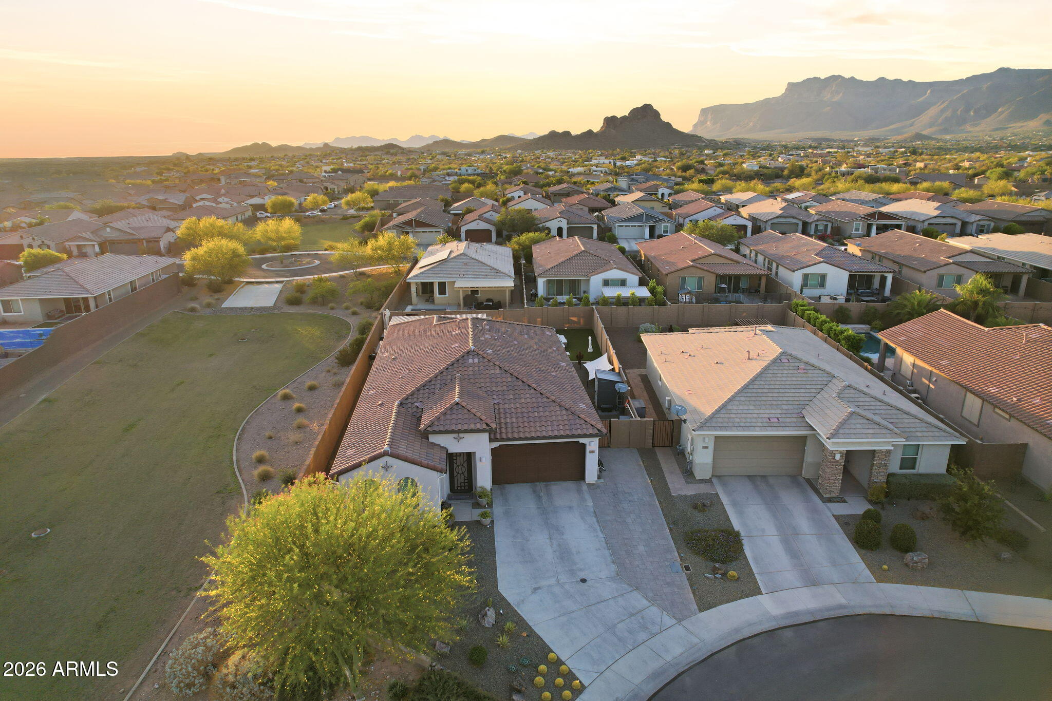 PERALTA CANYON - Residential