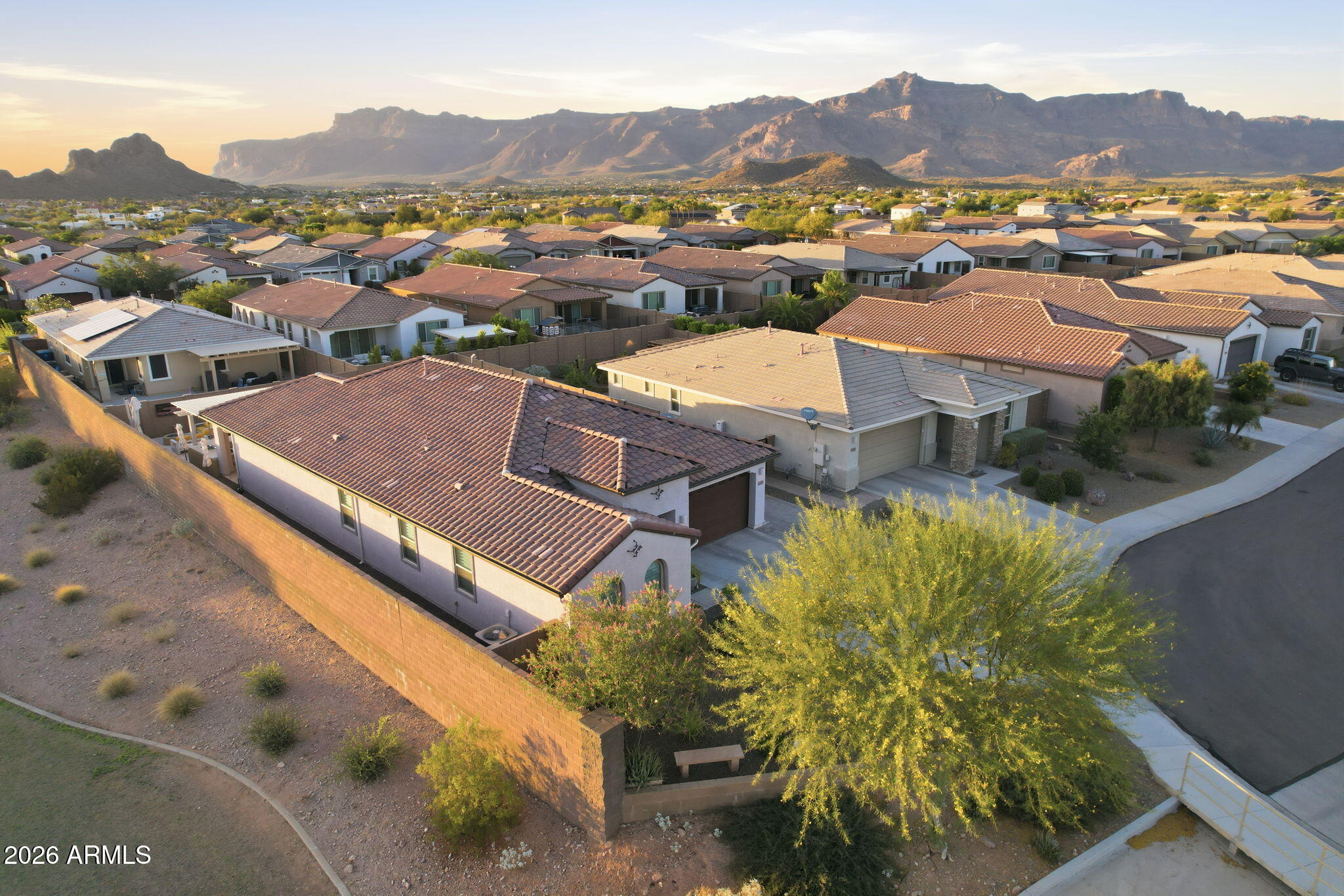 PERALTA CANYON - Residential