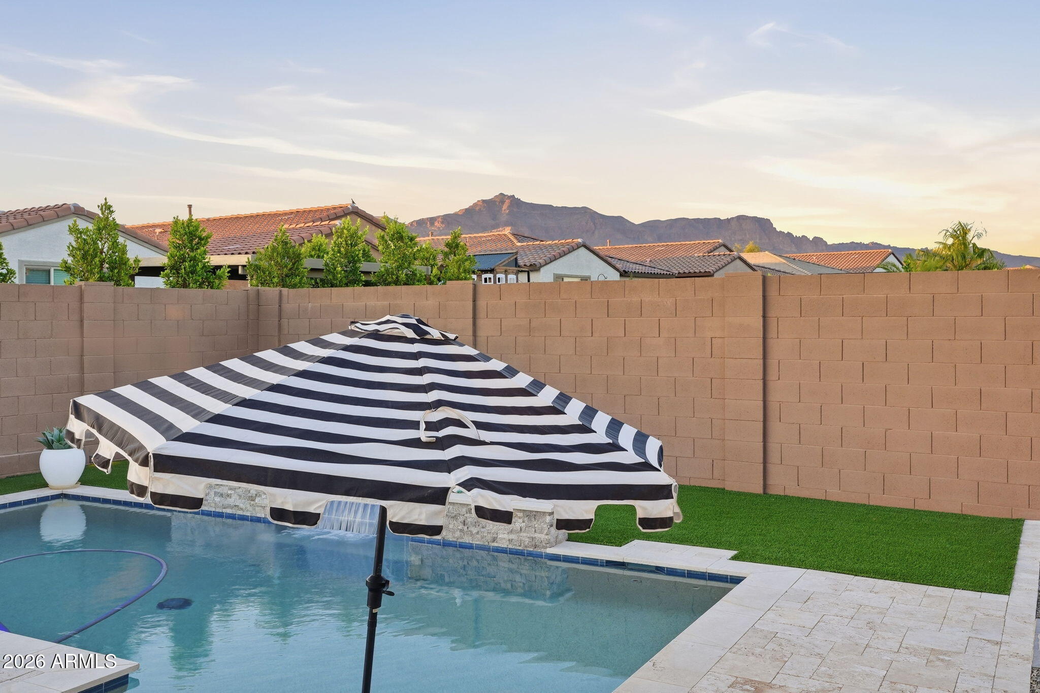 PERALTA CANYON - Residential