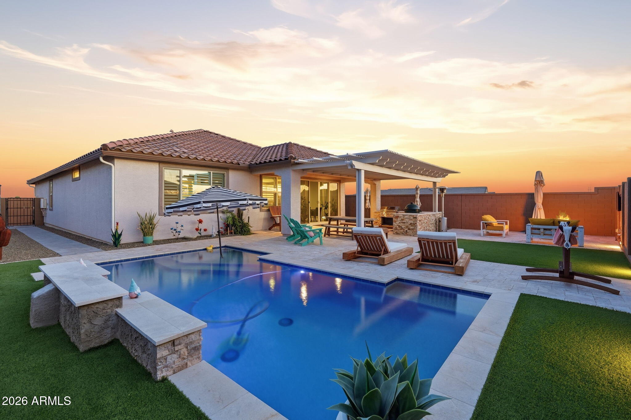 PERALTA CANYON - Residential
