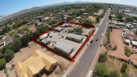 945 W CORONA Avenue Phoenix AZ 85041