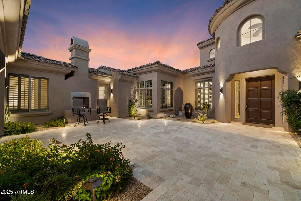 Photo of 27901 N 68th Place, Scottsdale, AZ 85266 (MLS # 6894929)