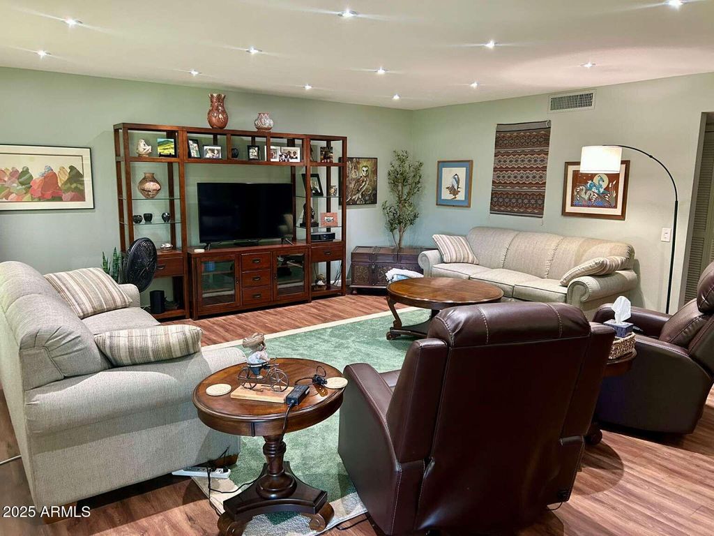Photo of 10009 W Pleasant Valley Road, Sun City, AZ 85351 (MLS # 6901625)