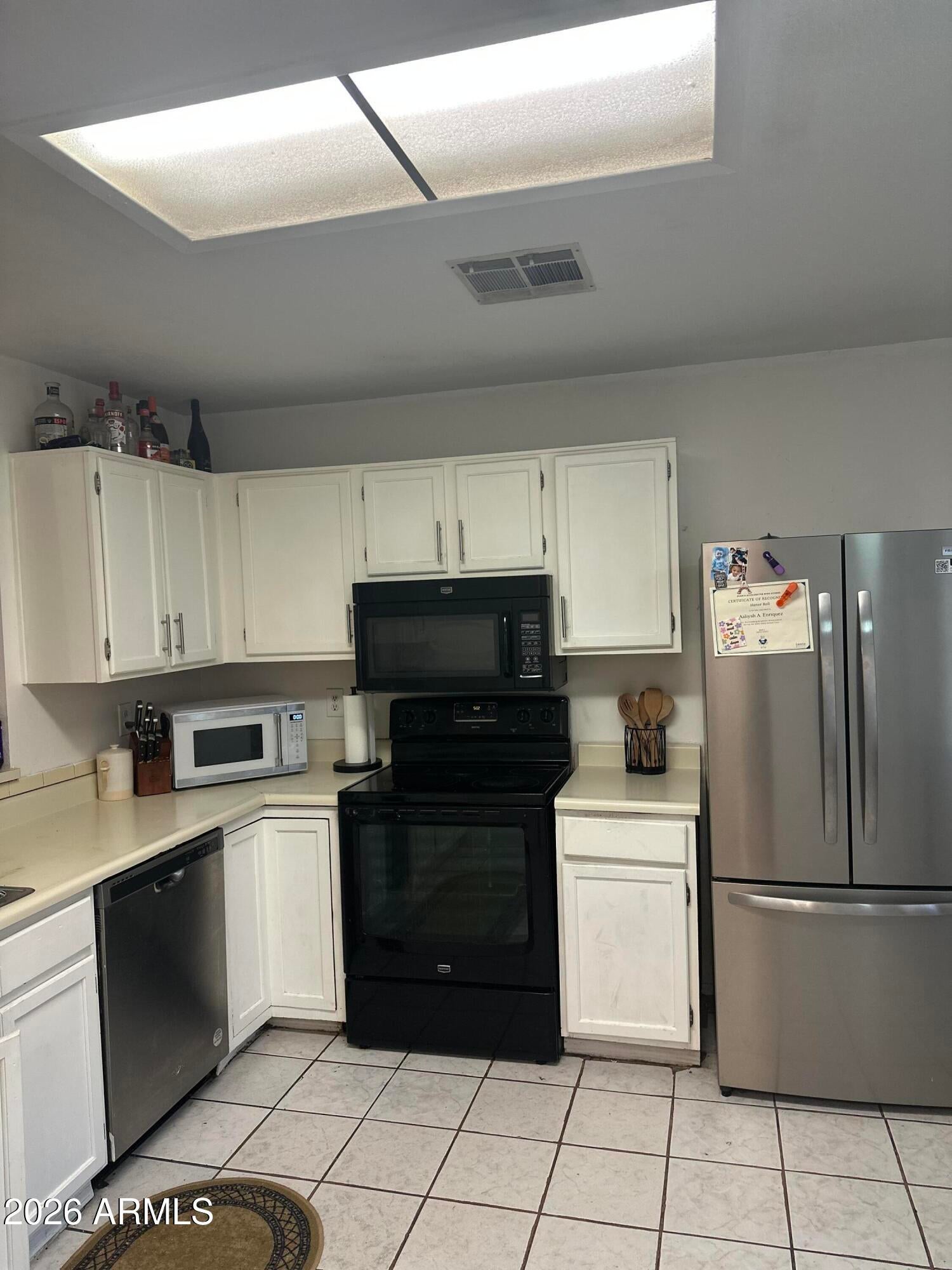 7110 W LAUREL Lane
