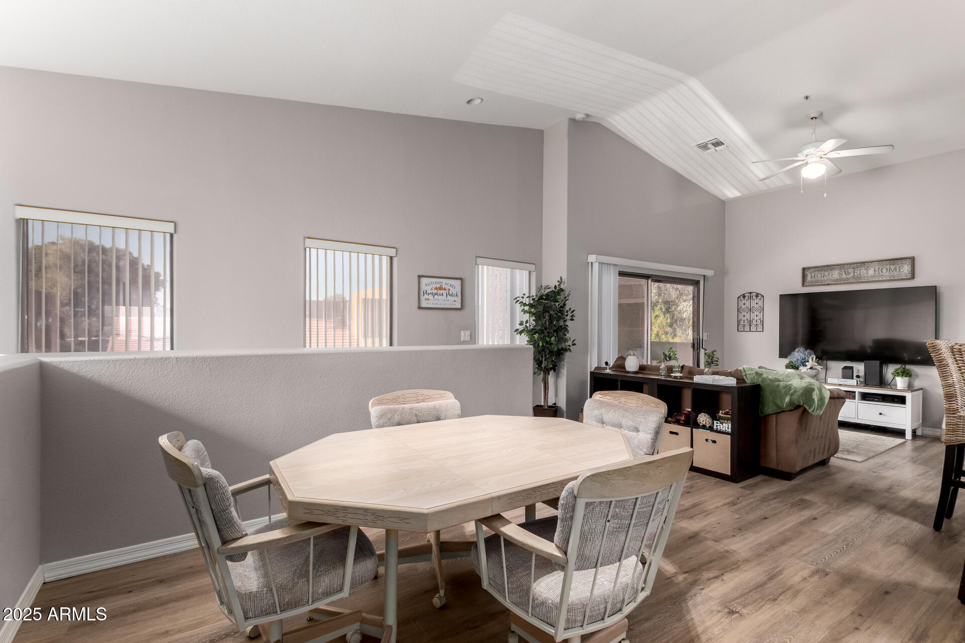 1406 W EMERALD Avenue 102