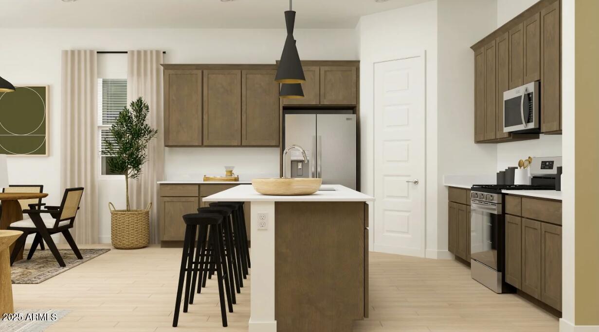 23176 W TAMARISK Avenue