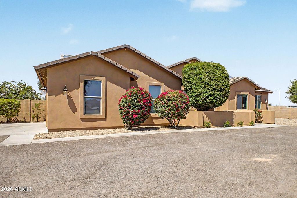 Photo of 5336 N 196th Avenue, Litchfield Park, AZ 85340 (MLS # 7022421)