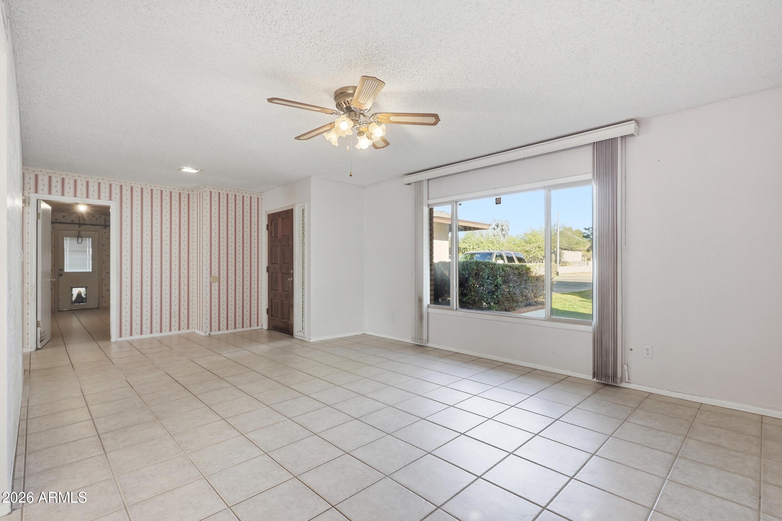 4531 W GREENWAY Road