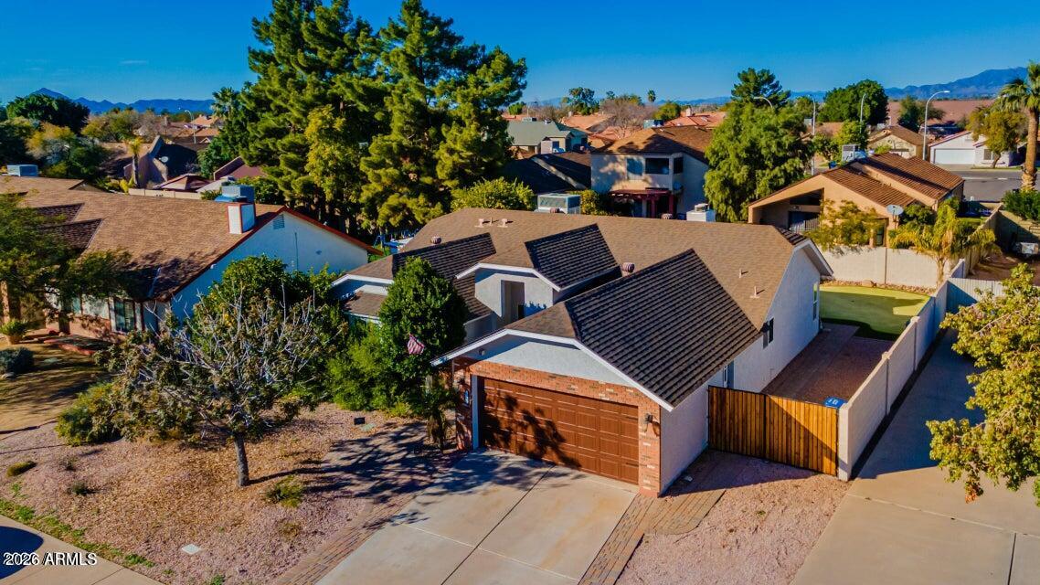 1146 E JENSEN Street