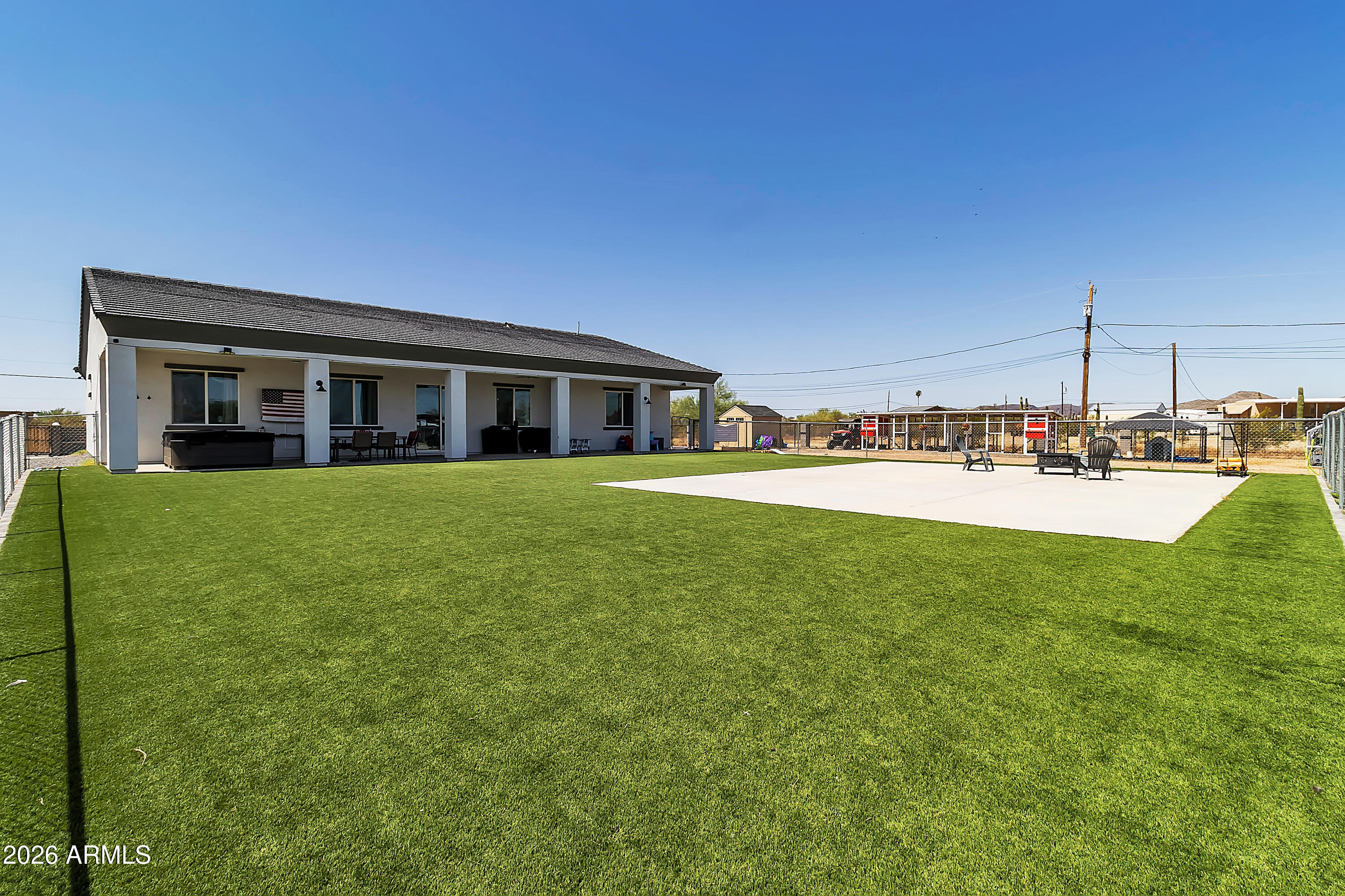 2156 W IVAR Road