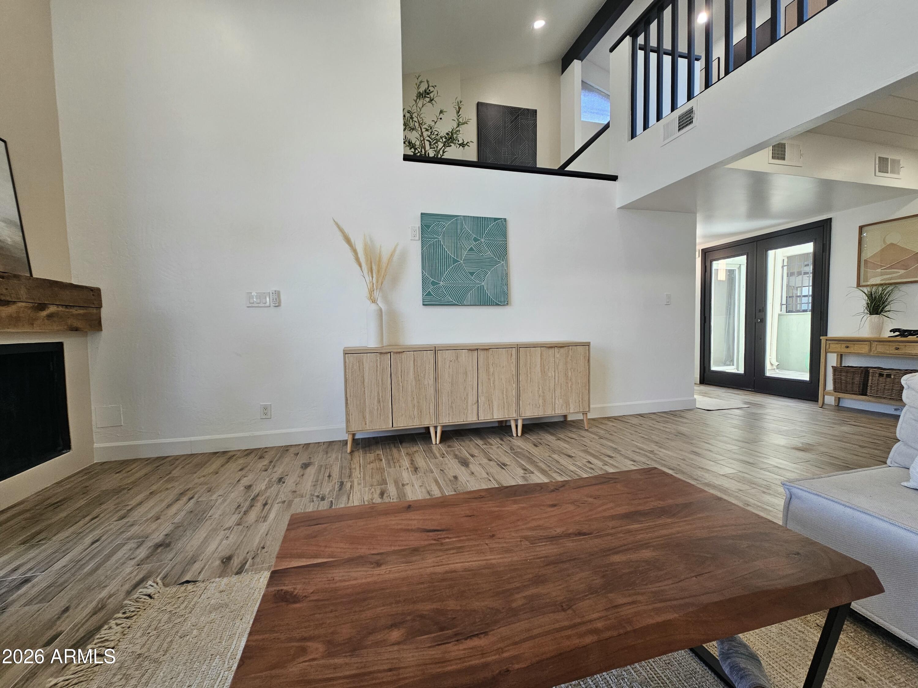8101 N CENTRAL Avenue 14