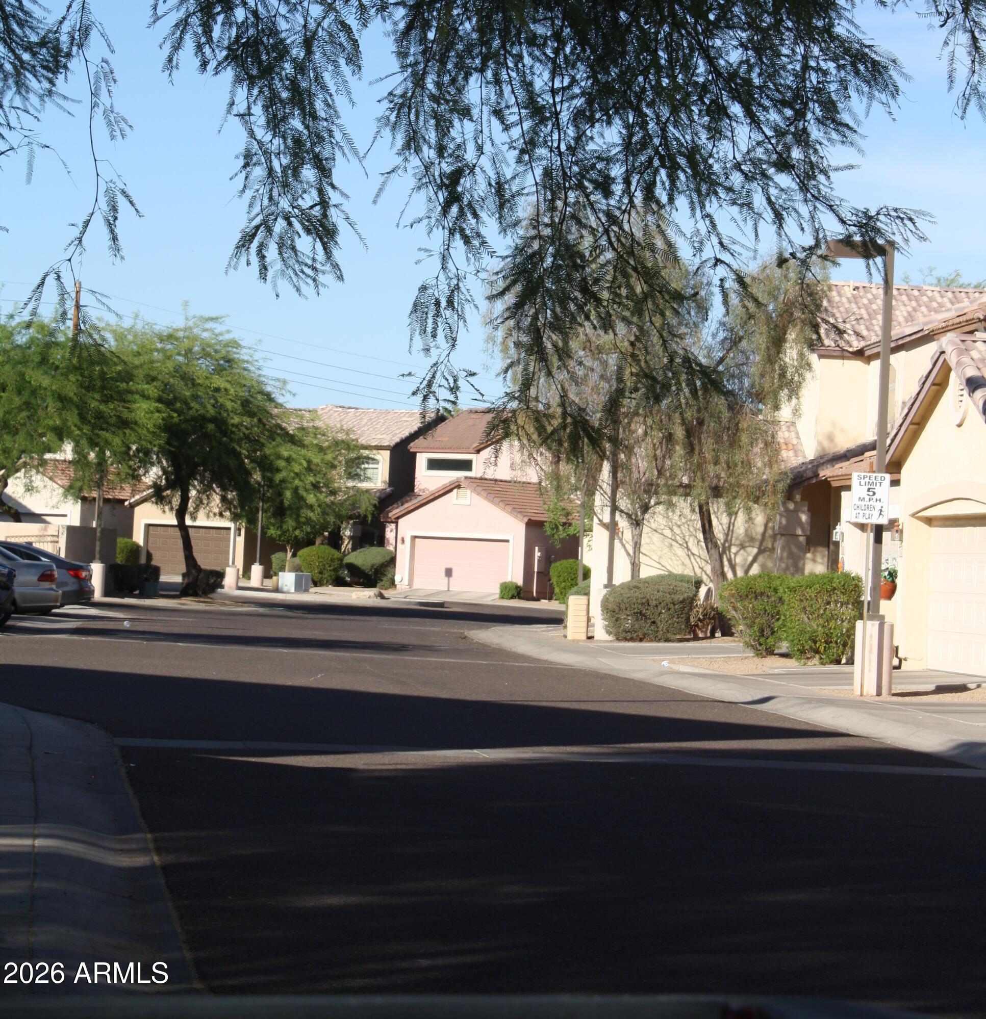 10225 W CAMELBACK Road 19