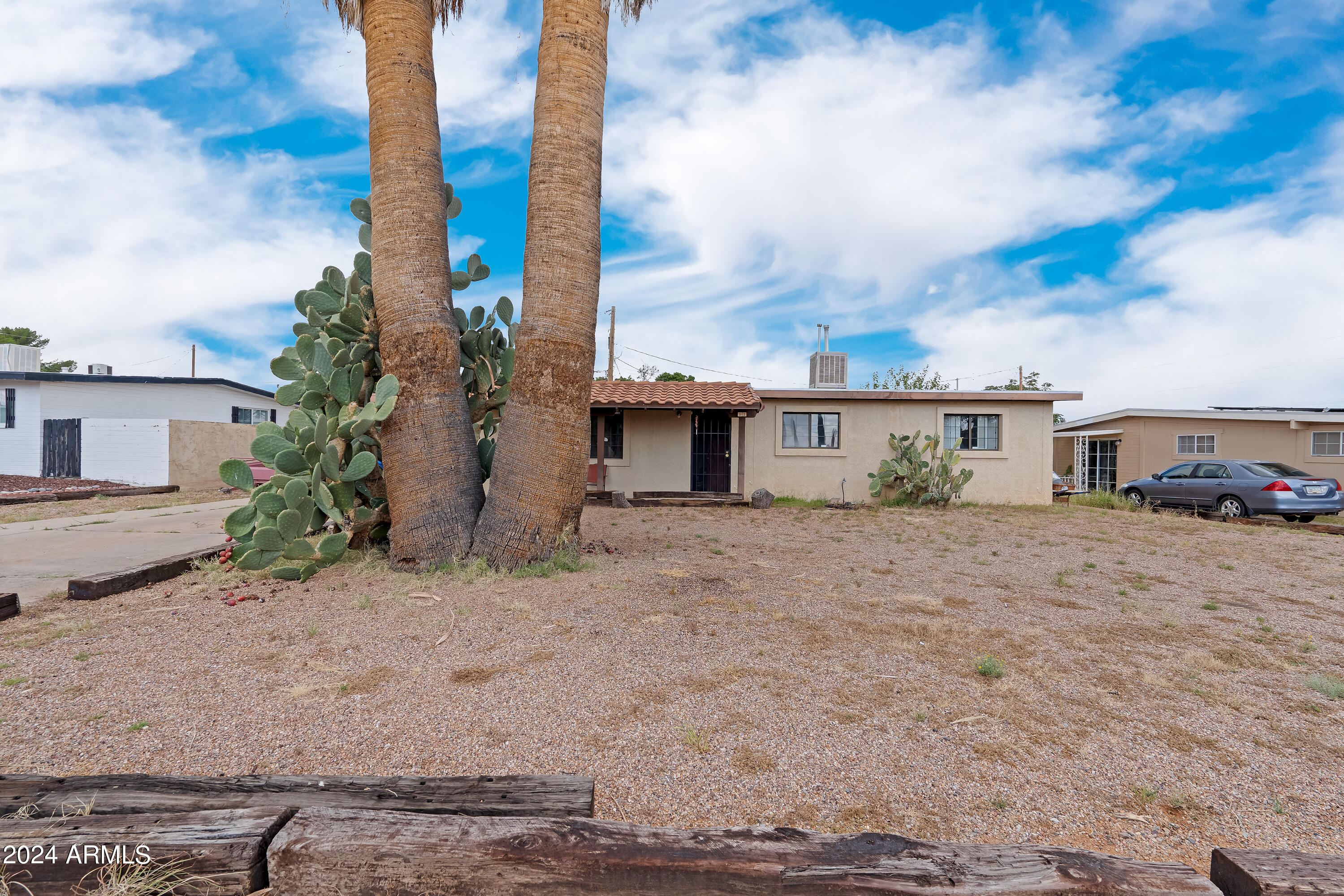GARDEN CANYON HEIGHTS RESUB - Residential