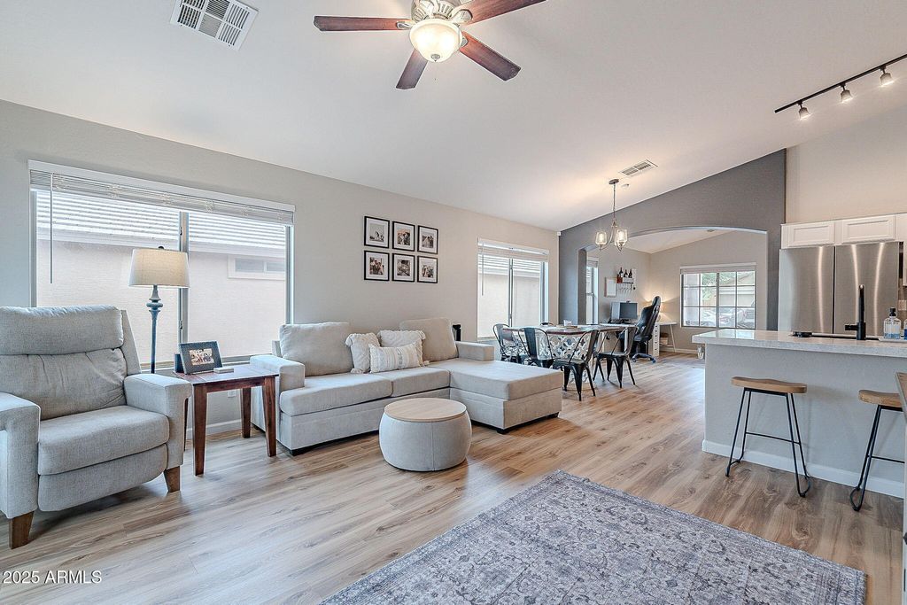 Photo of 2574 W Sawtooth Way, Queen Creek, AZ 85144 (MLS # 6965301)