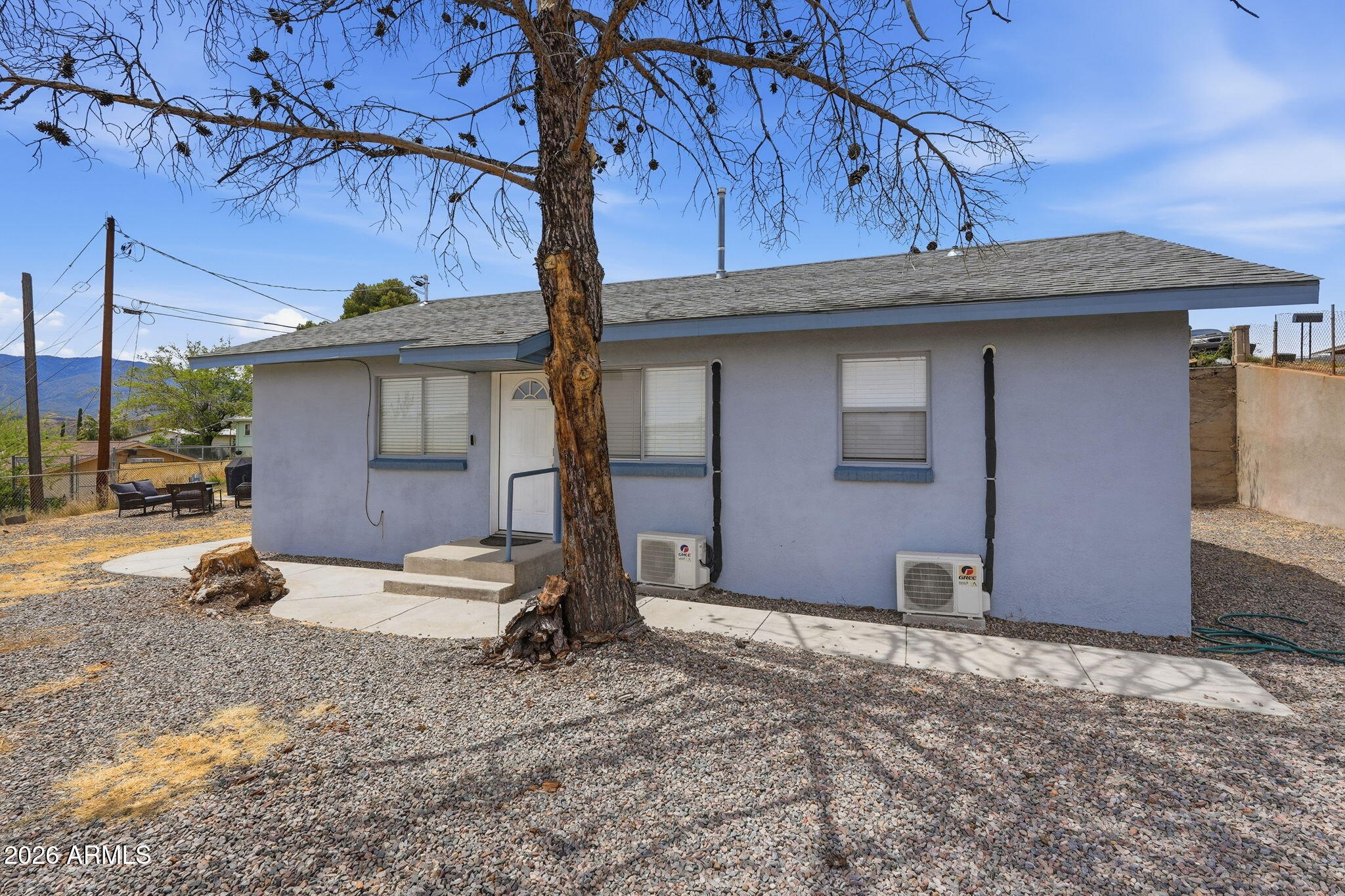 1446 E Sycamore Street