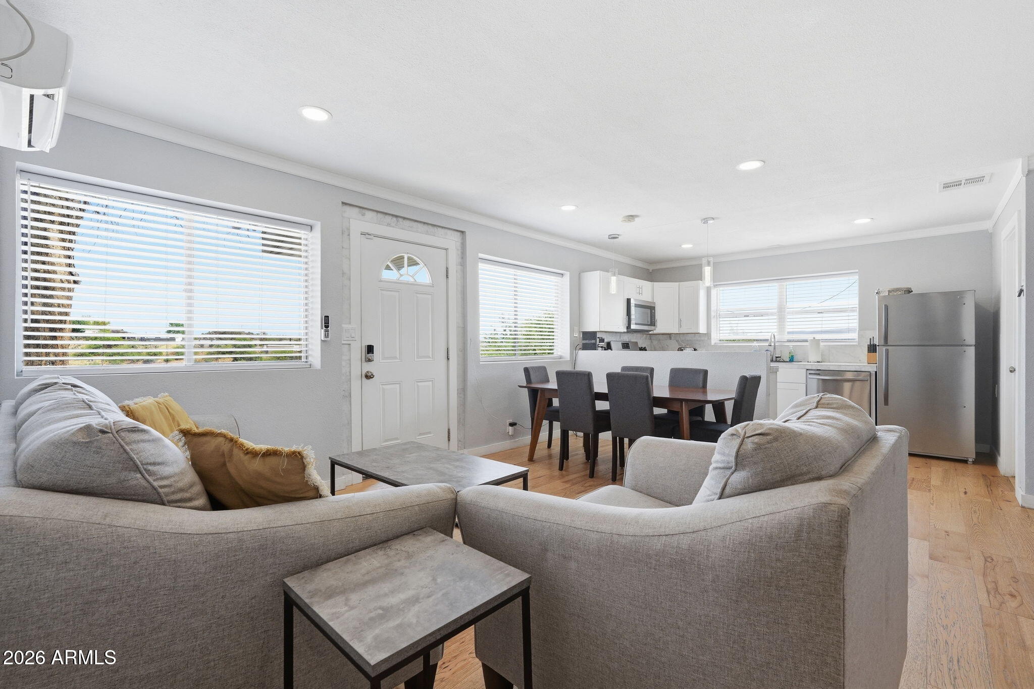 1446 E Sycamore Street