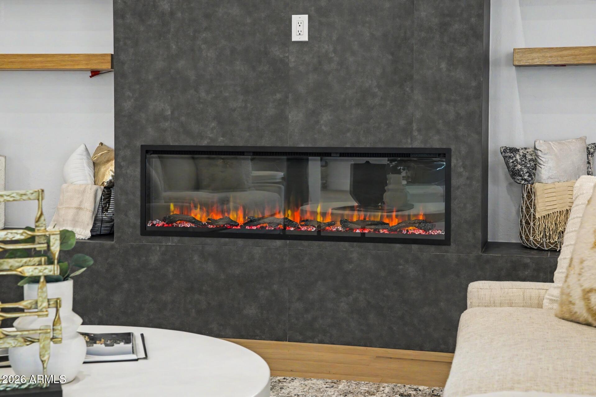 MEADOWLARK MANOR - Residential