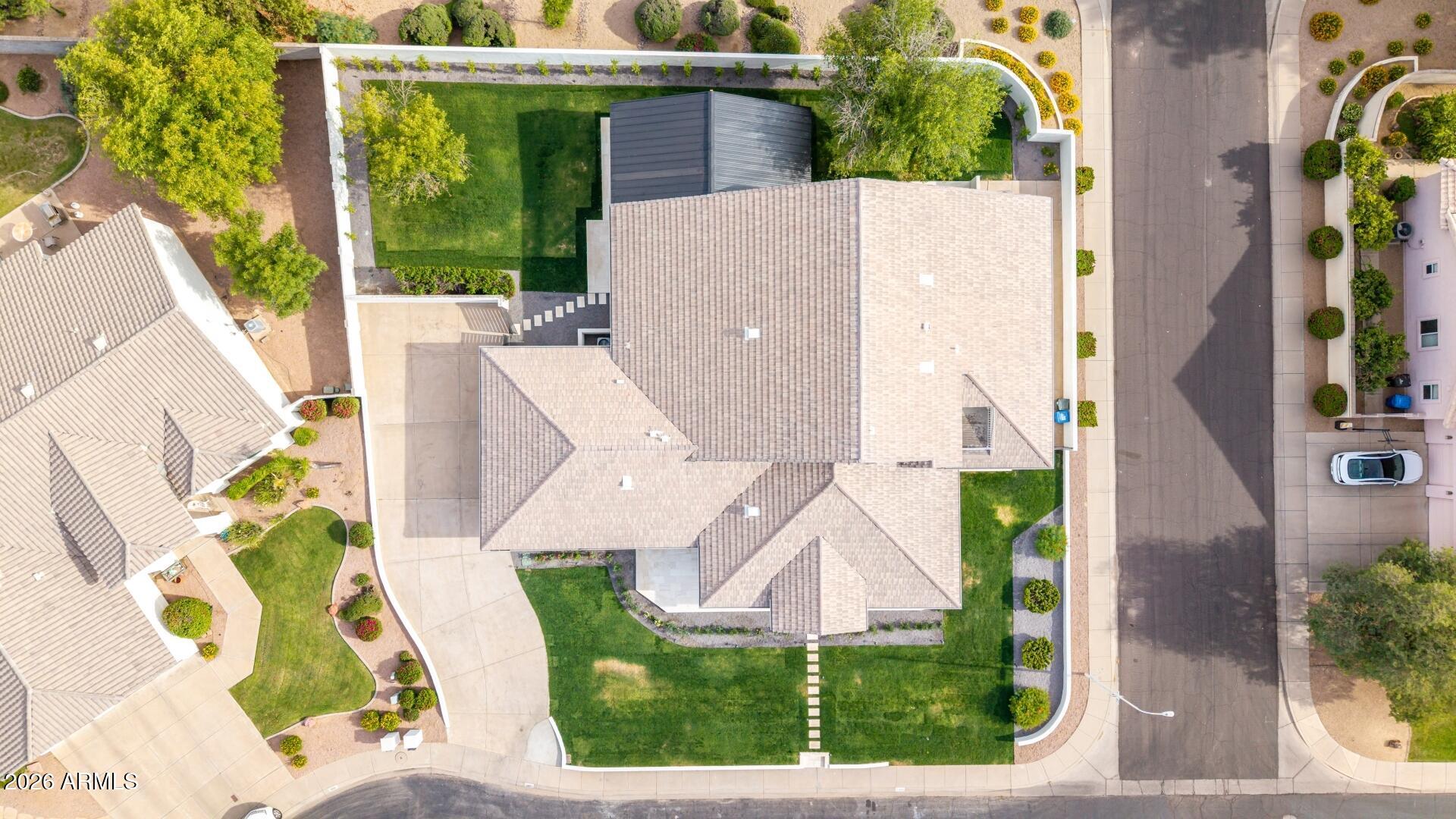 MEADOWLARK MANOR - Residential