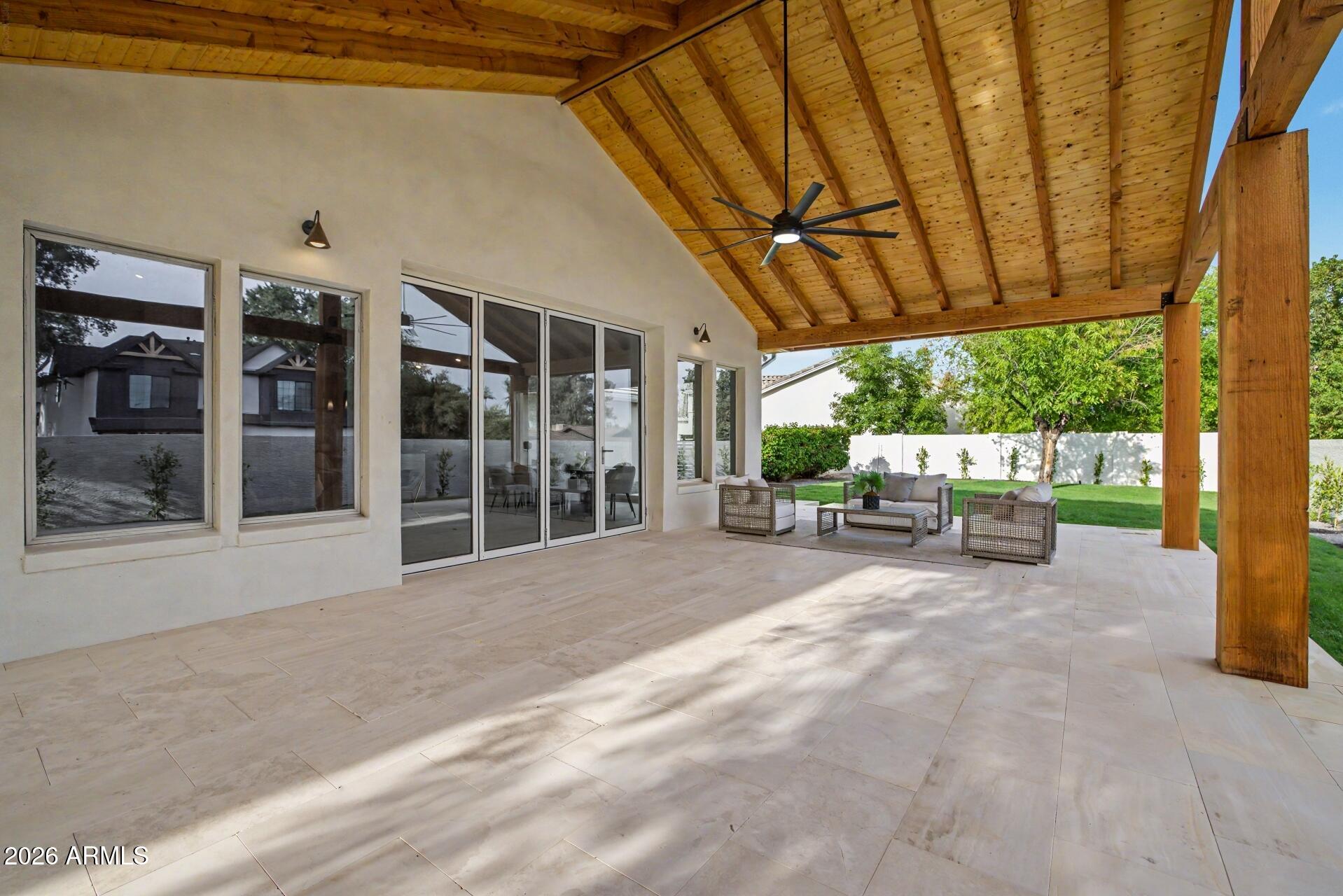MEADOWLARK MANOR - Residential