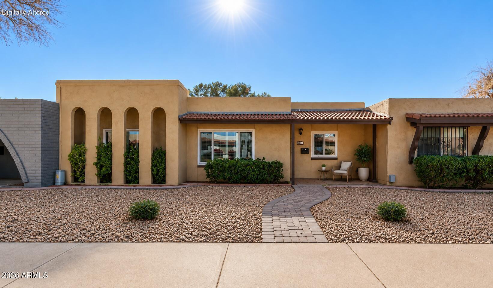 1833 W CITRUS Way