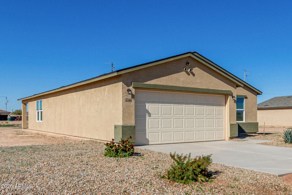 Photo of 3760 N La Paz Drive, Eloy, AZ 85131 (MLS # 6975930)