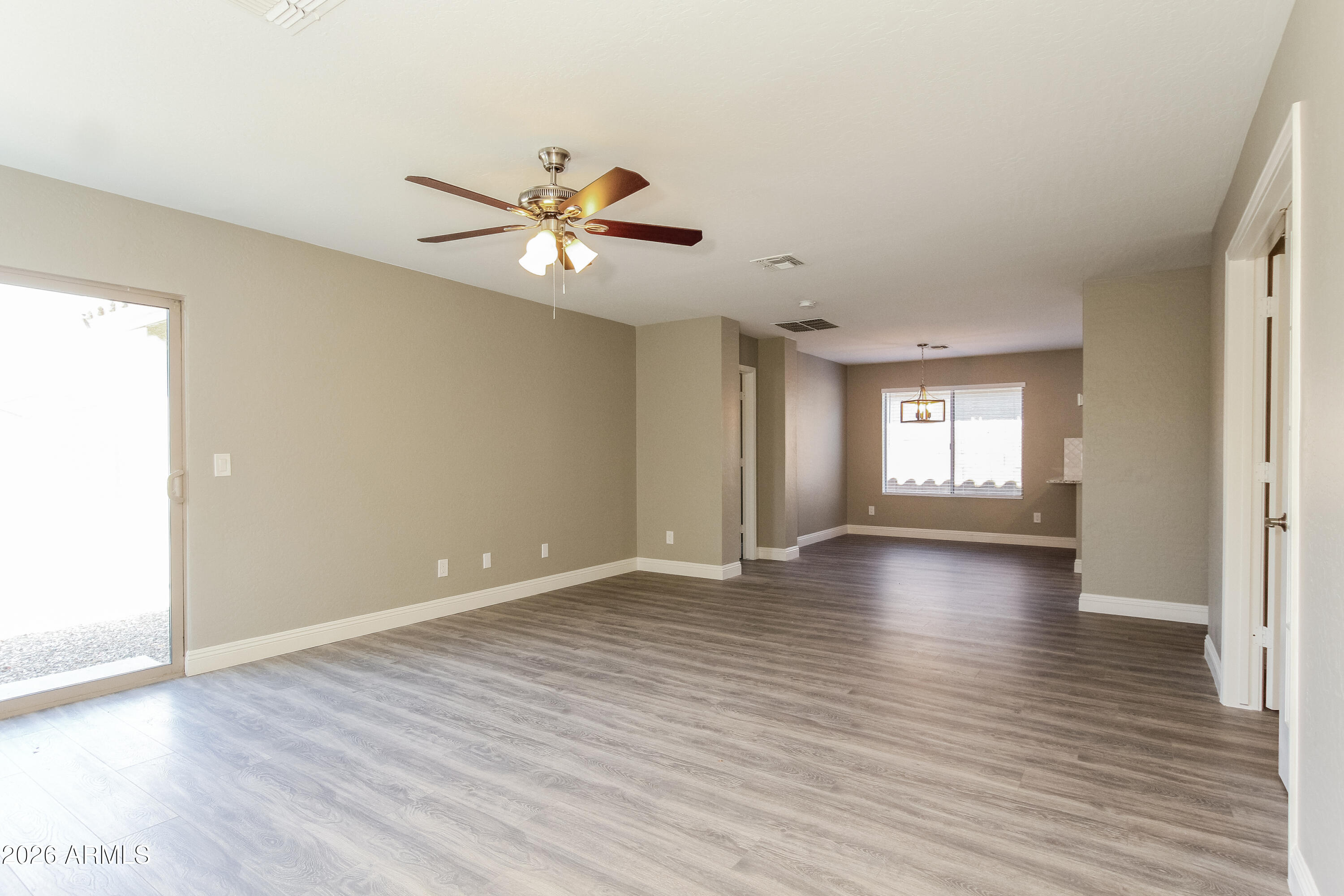 7005 S 31ST Drive
