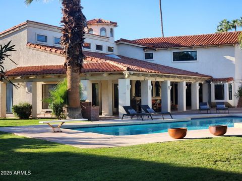 8915 N Invergordon Road Paradise Valley AZ 85253