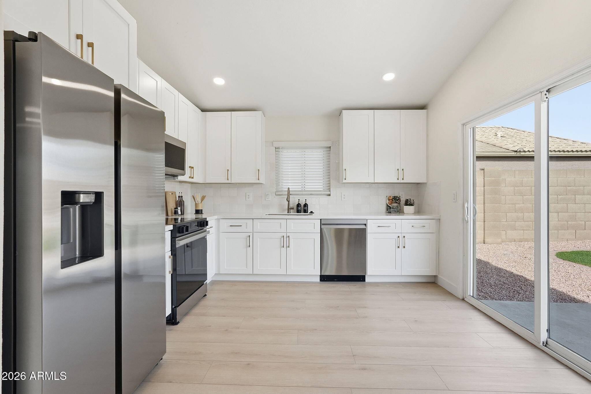 RENAISSANCE POINT - Residential