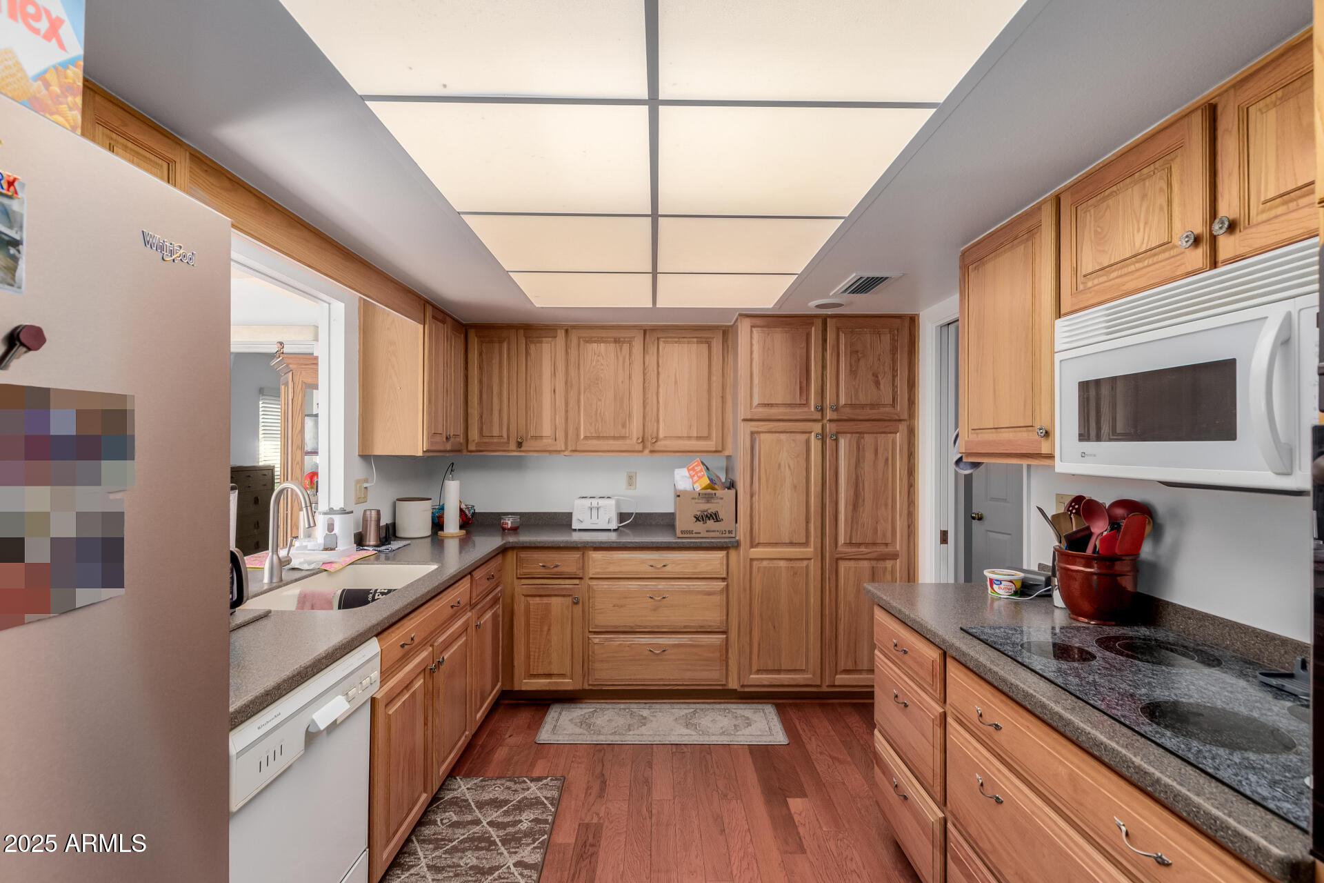 10023 W PLEASANT VALLEY Road