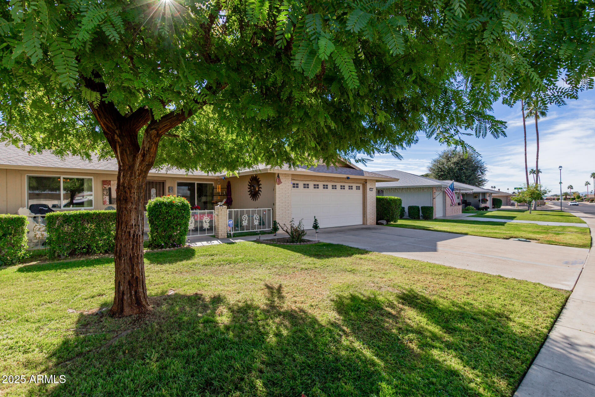 10023 W PLEASANT VALLEY Road