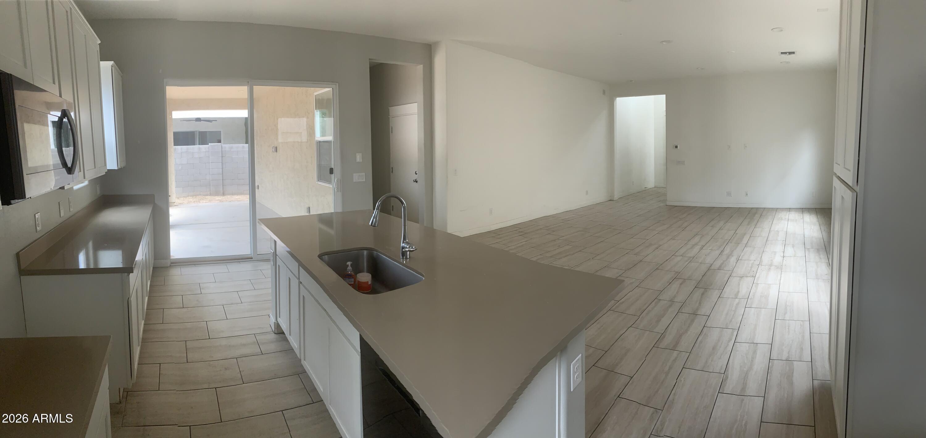 15727 W MELVIN Street