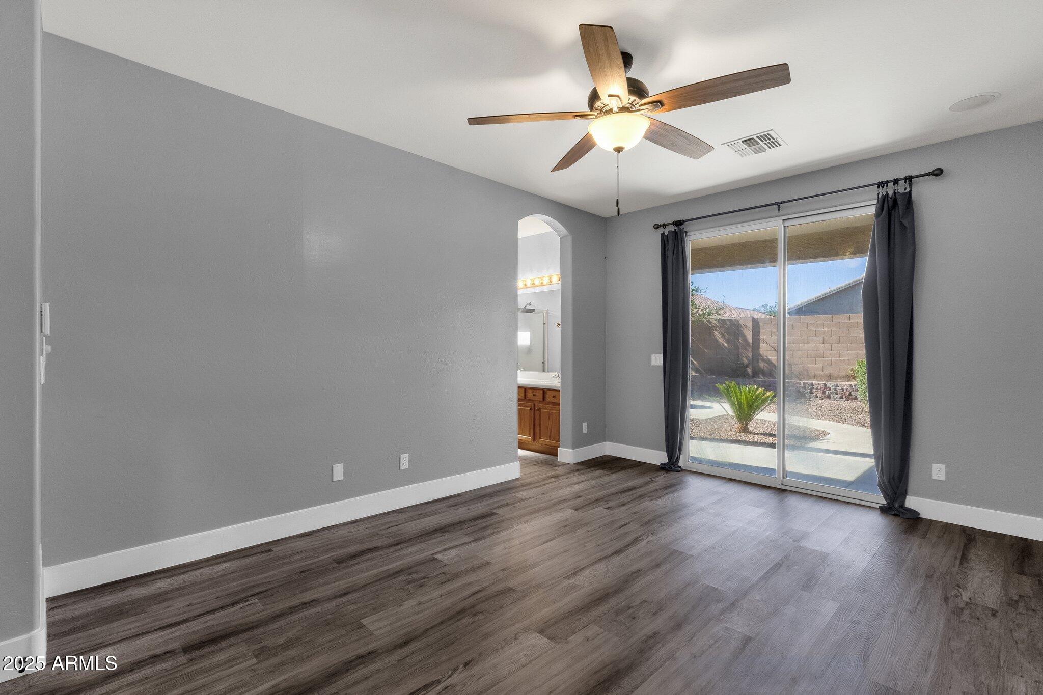 Homes 3 21616 E CALLE DE FLORES --
