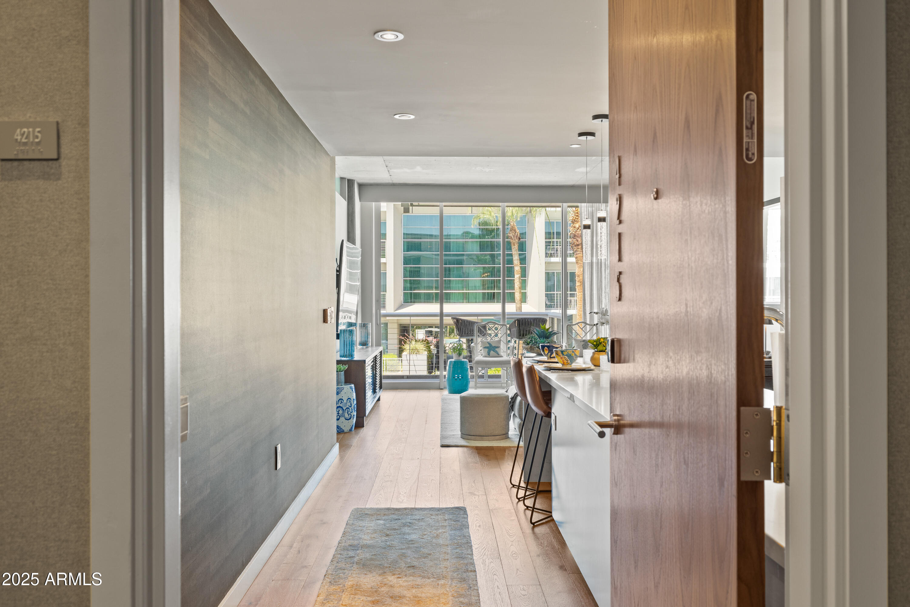 5455 E Lincoln Drive 2011