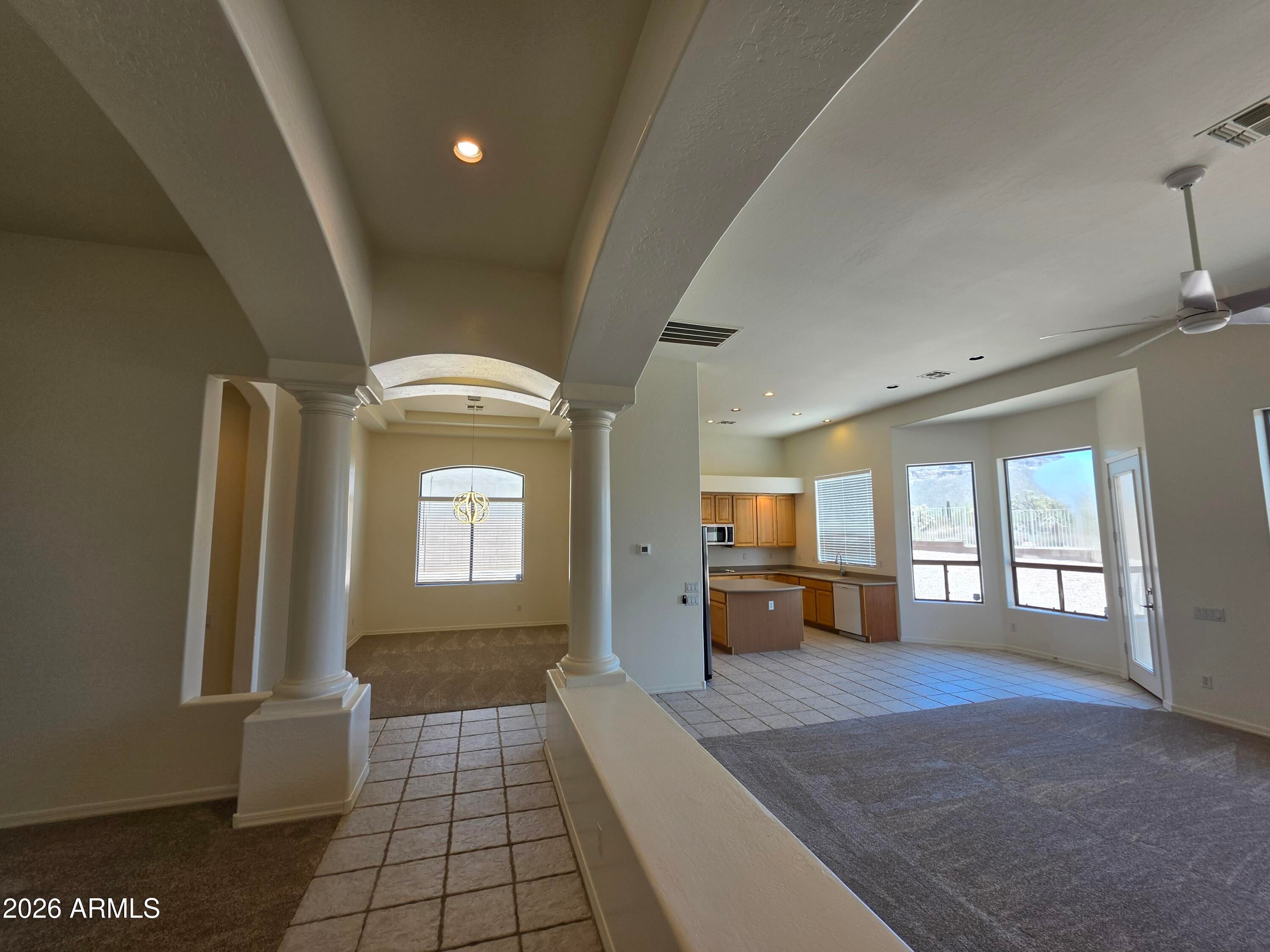 2653 N Travis --