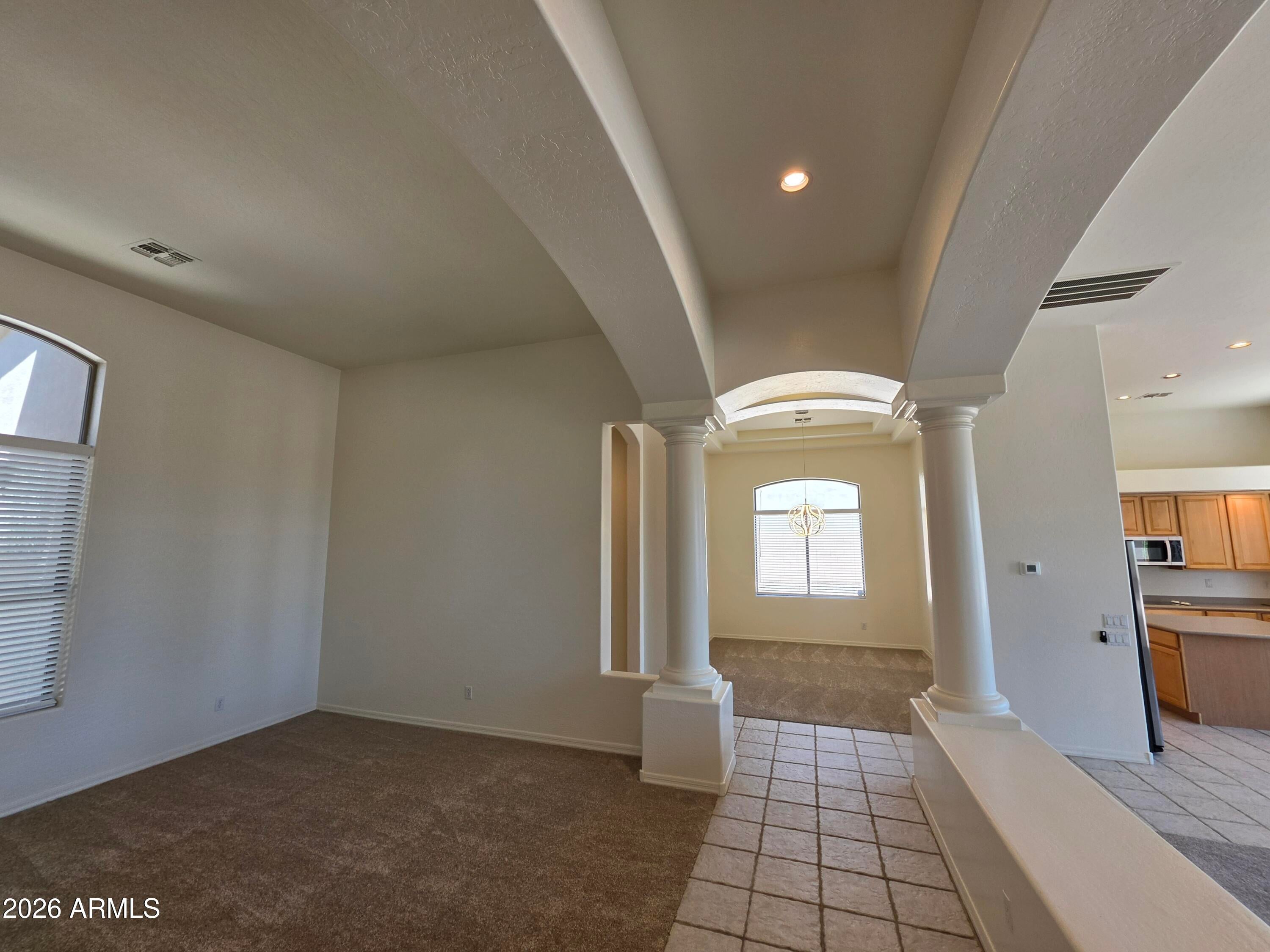 2653 N Travis --