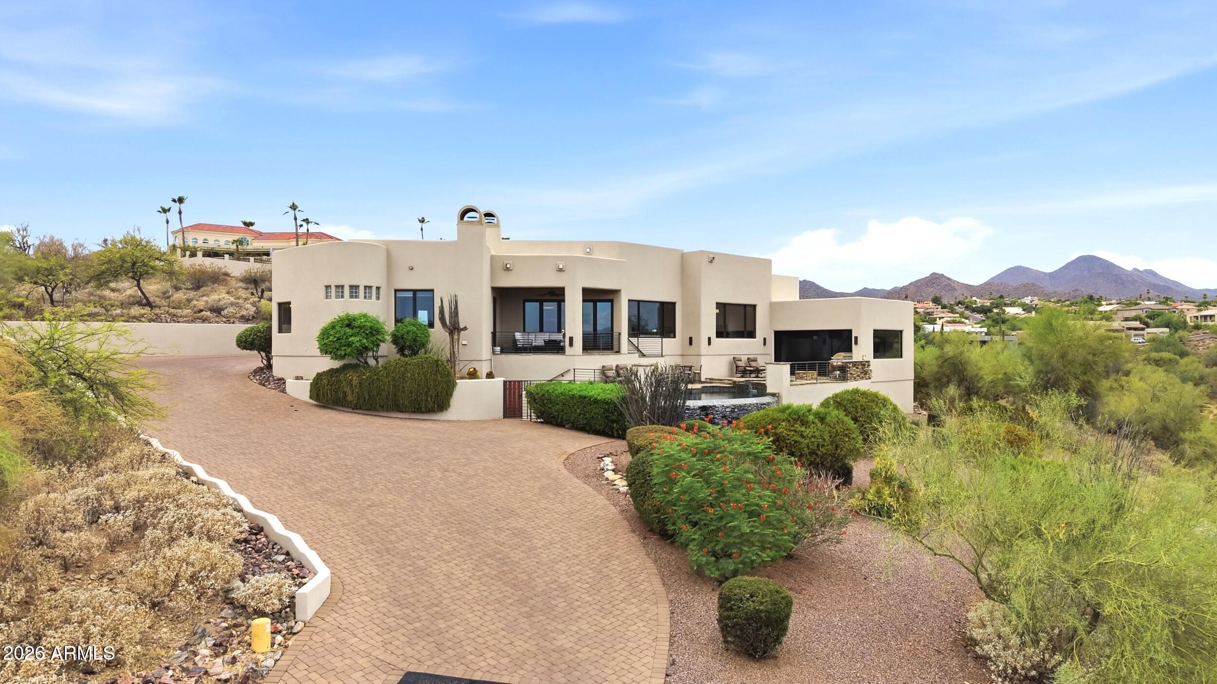 12558 N FOUNTAIN HILLS Boulevard